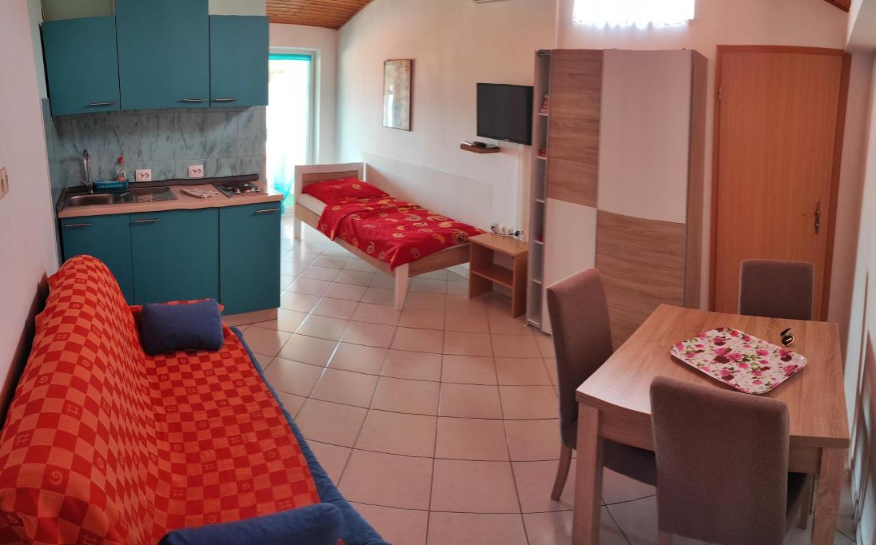 Apartmani Sabira Novi Vinodolski Exterior photo