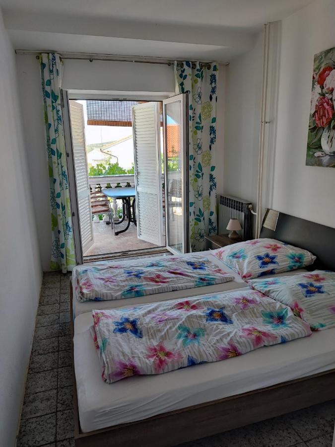 Apartmani Sabira Novi Vinodolski Exterior photo