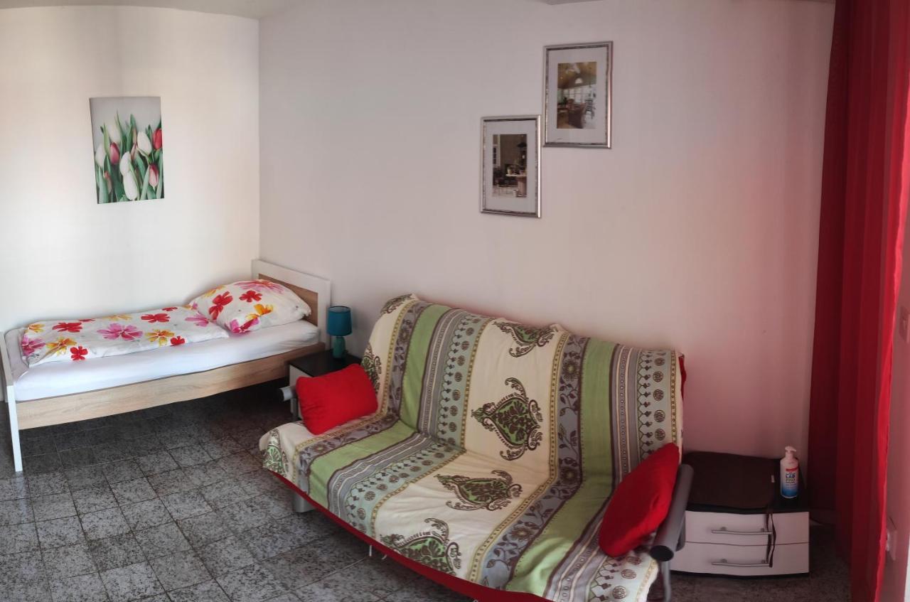 Apartmani Sabira Novi Vinodolski Exterior photo